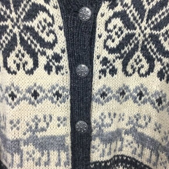 HUSFLIDEN Oslo Hand Knitted Nordic Wool Sweater - Picture 3 of 9